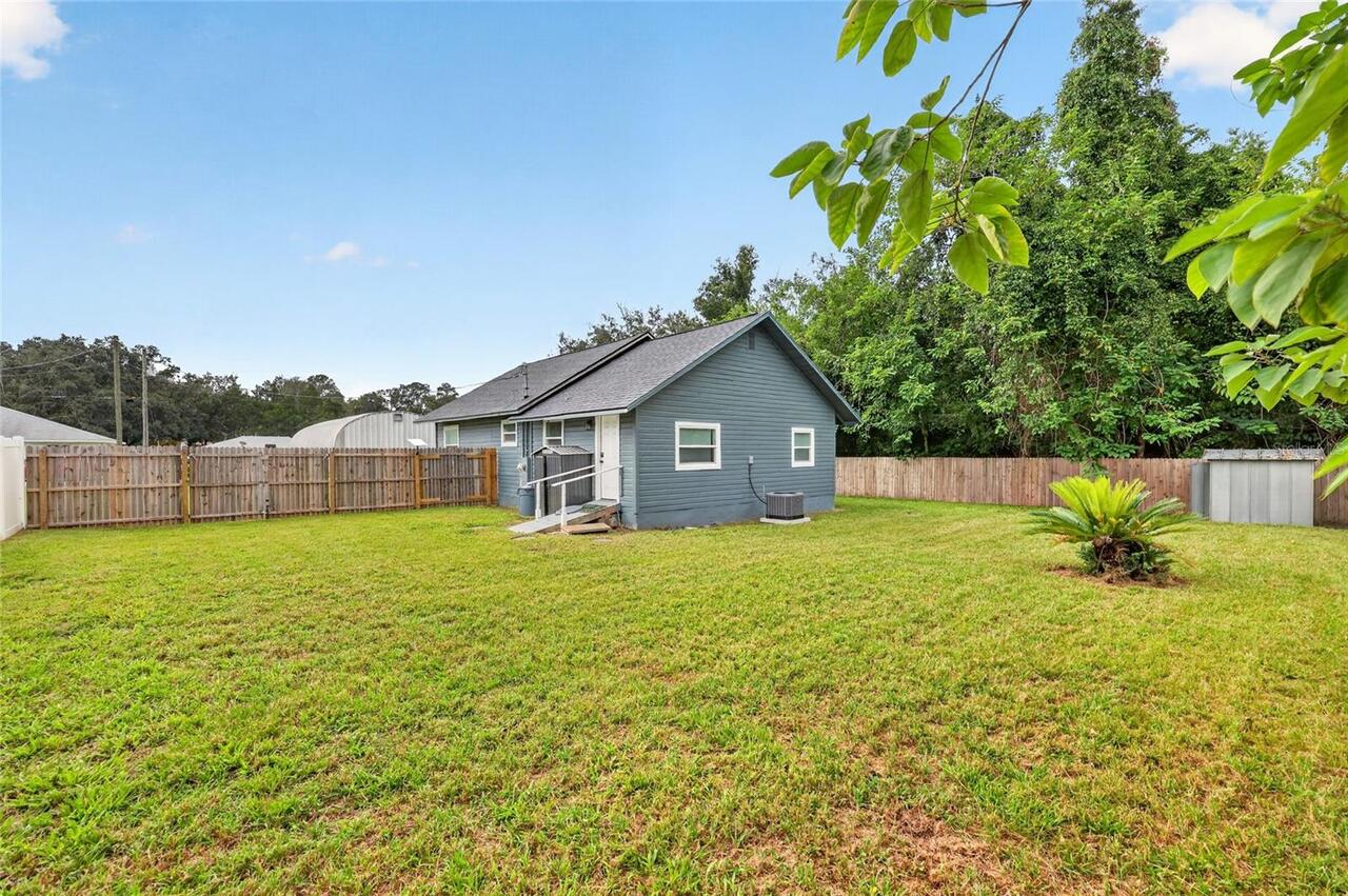 Listing Photo 10