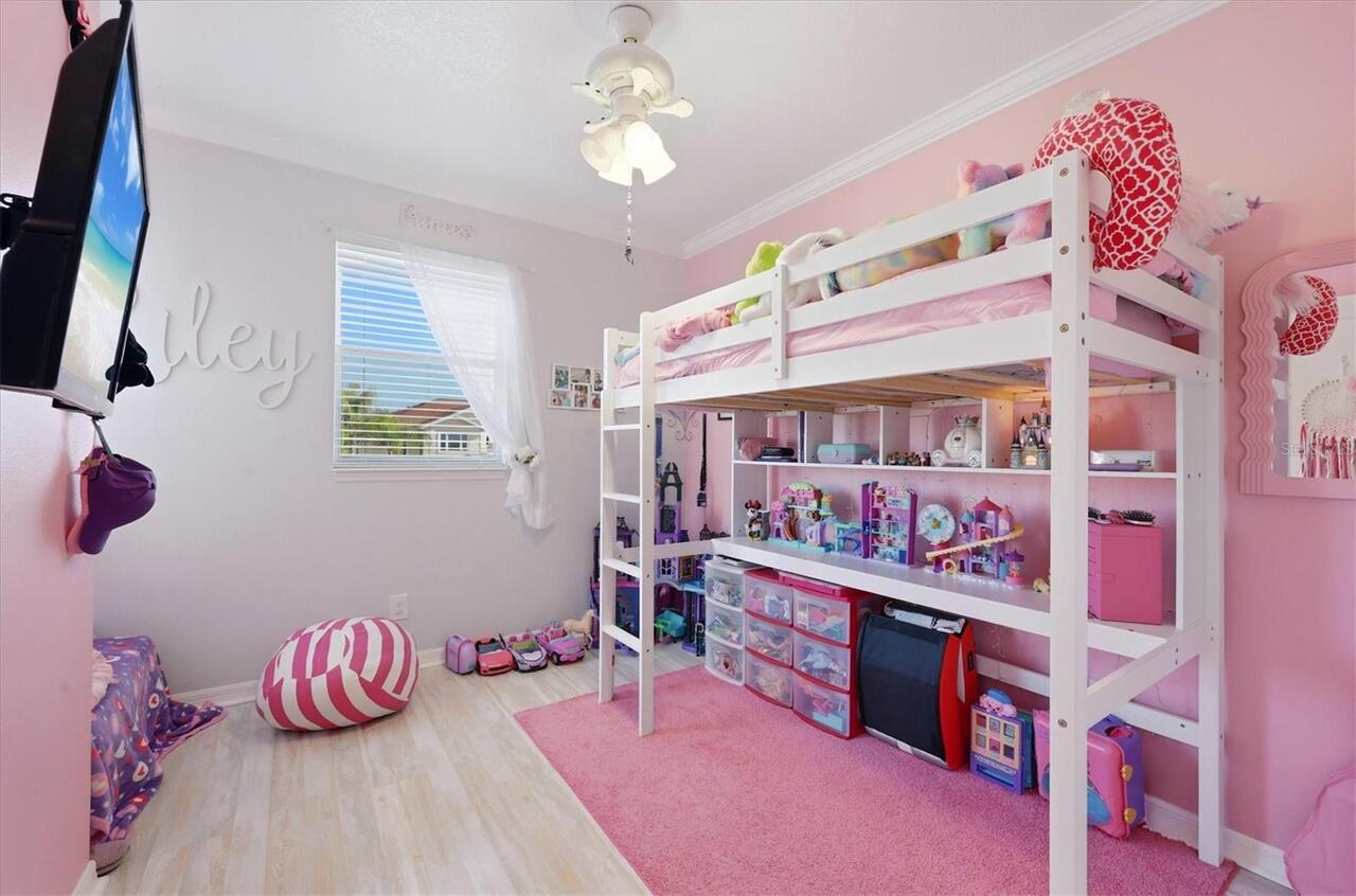 Listing Photo 33