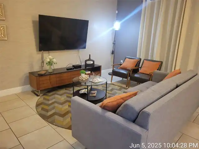 Listing Photo 14