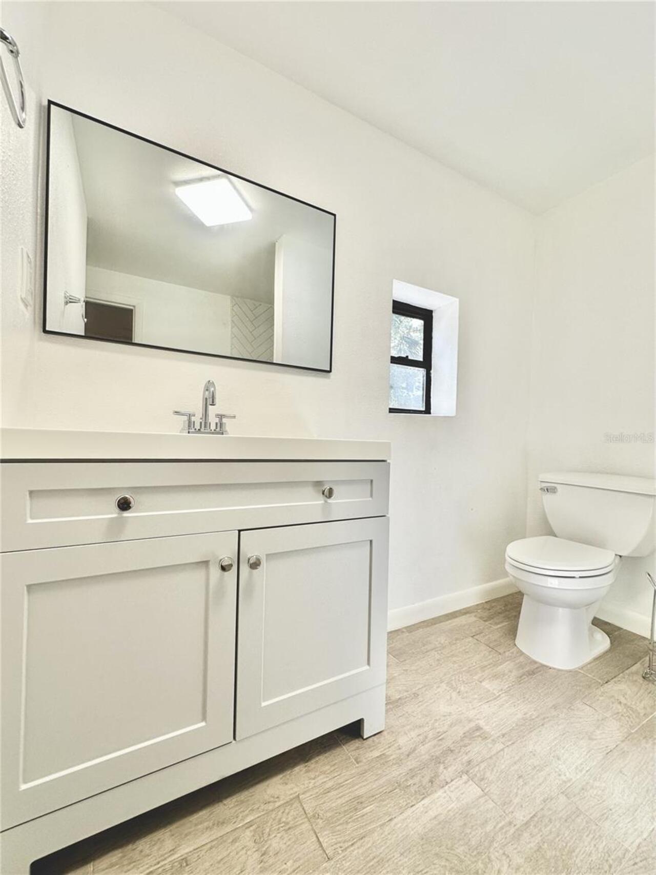 Listing Photo 7
