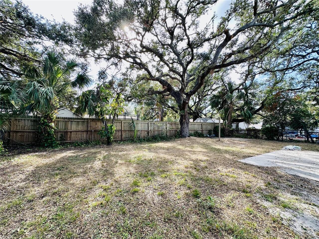 Listing Photo 25