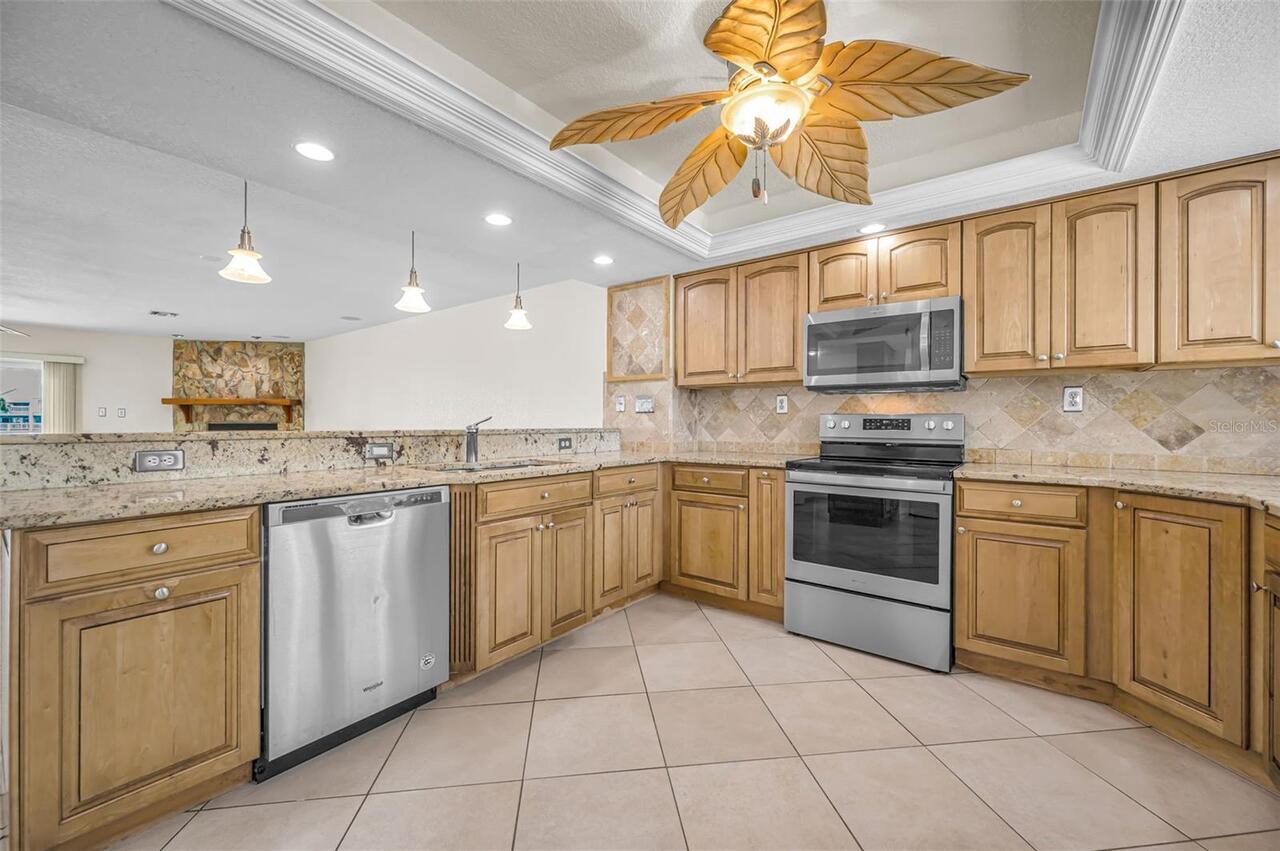 Listing Photo 17