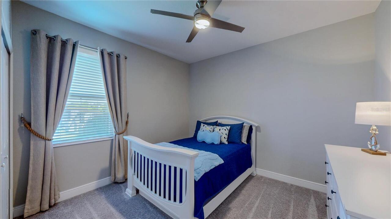 Listing Photo 12
