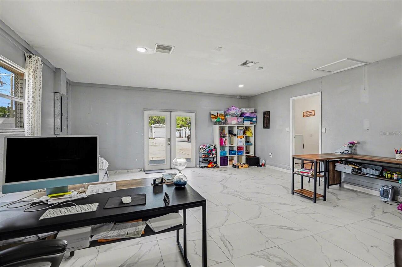 Listing Photo 16