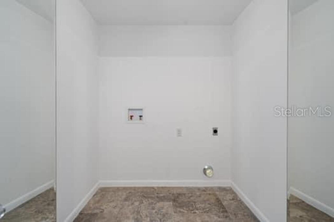 Listing Photo 35