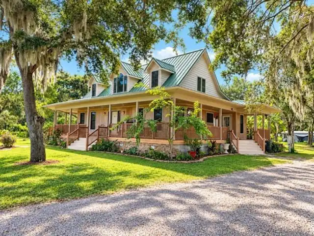 Ruskin Real Estate