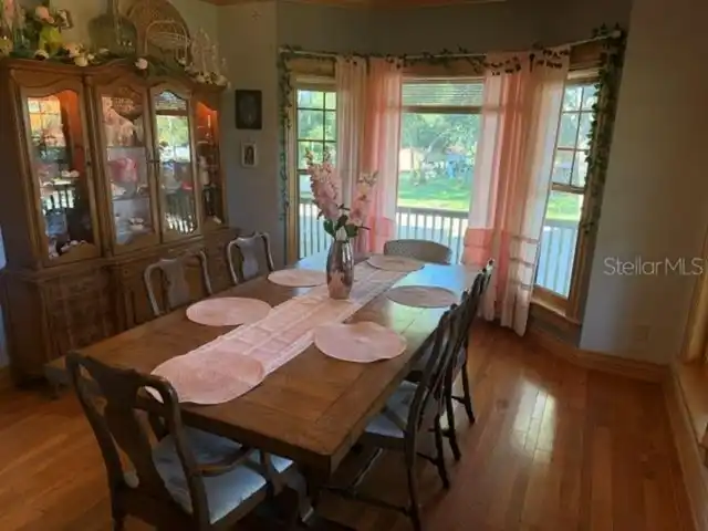Listing Photo 18