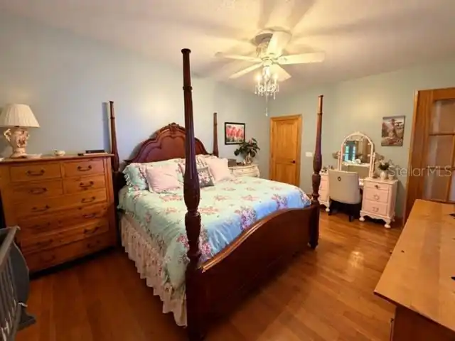 Listing Photo 22