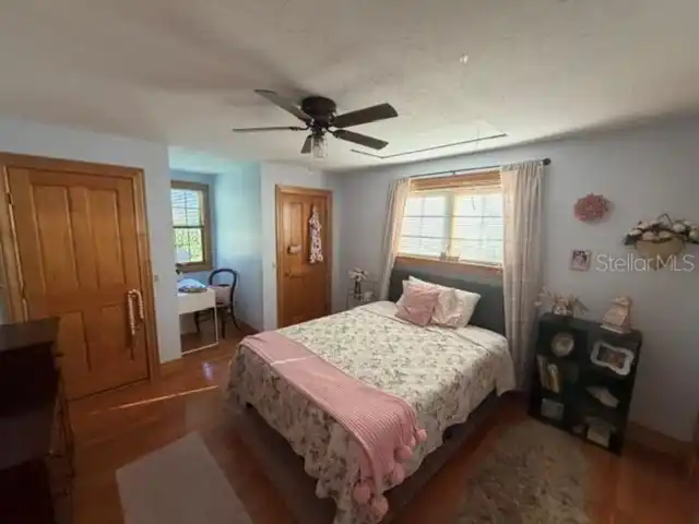 Listing Photo 32