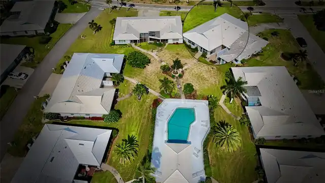 Listing Photo 32