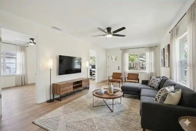 Listing Photo 6