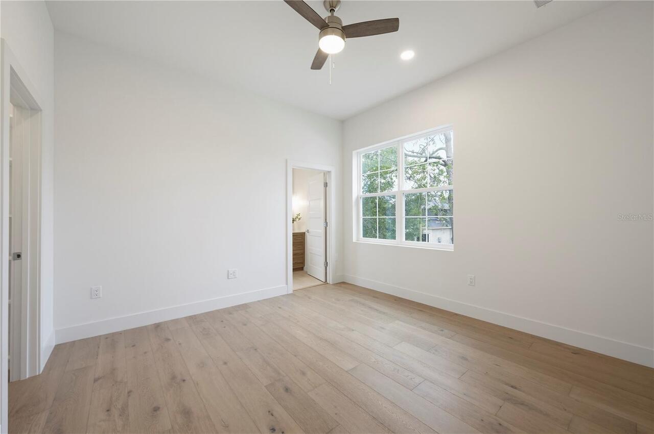 Listing Photo 29