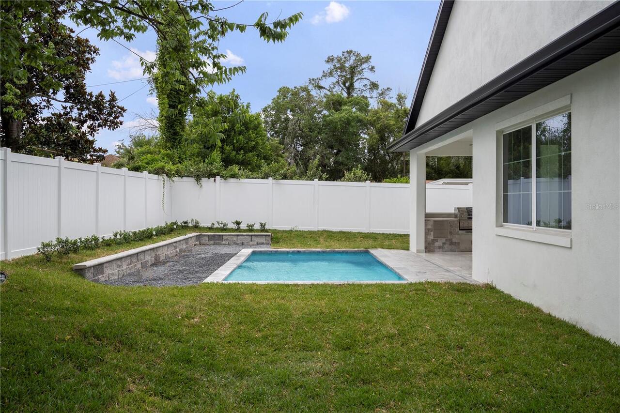 Listing Photo 37