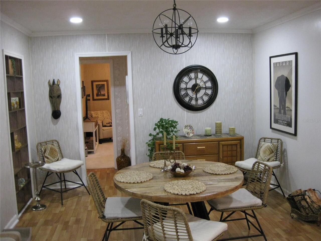 Listing Photo 6