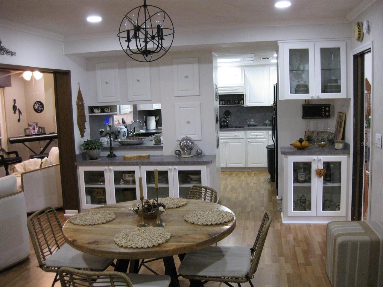 Listing Photo 7