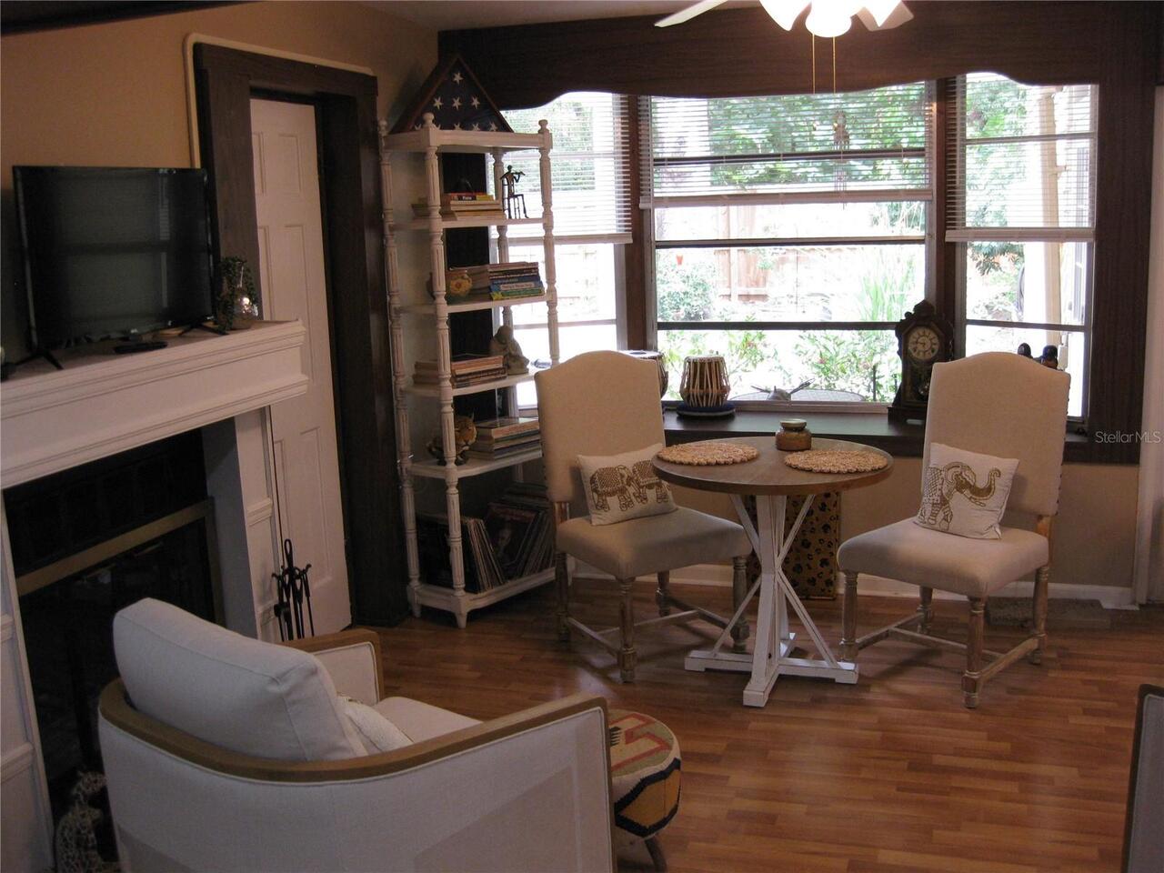 Listing Photo 10