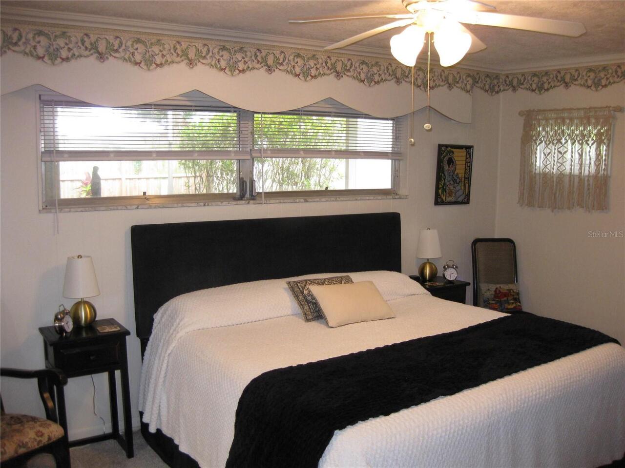 Listing Photo 17