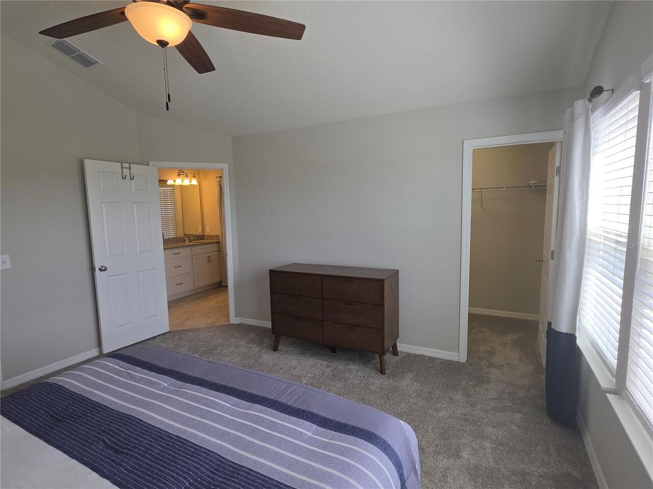 Listing Photo 34