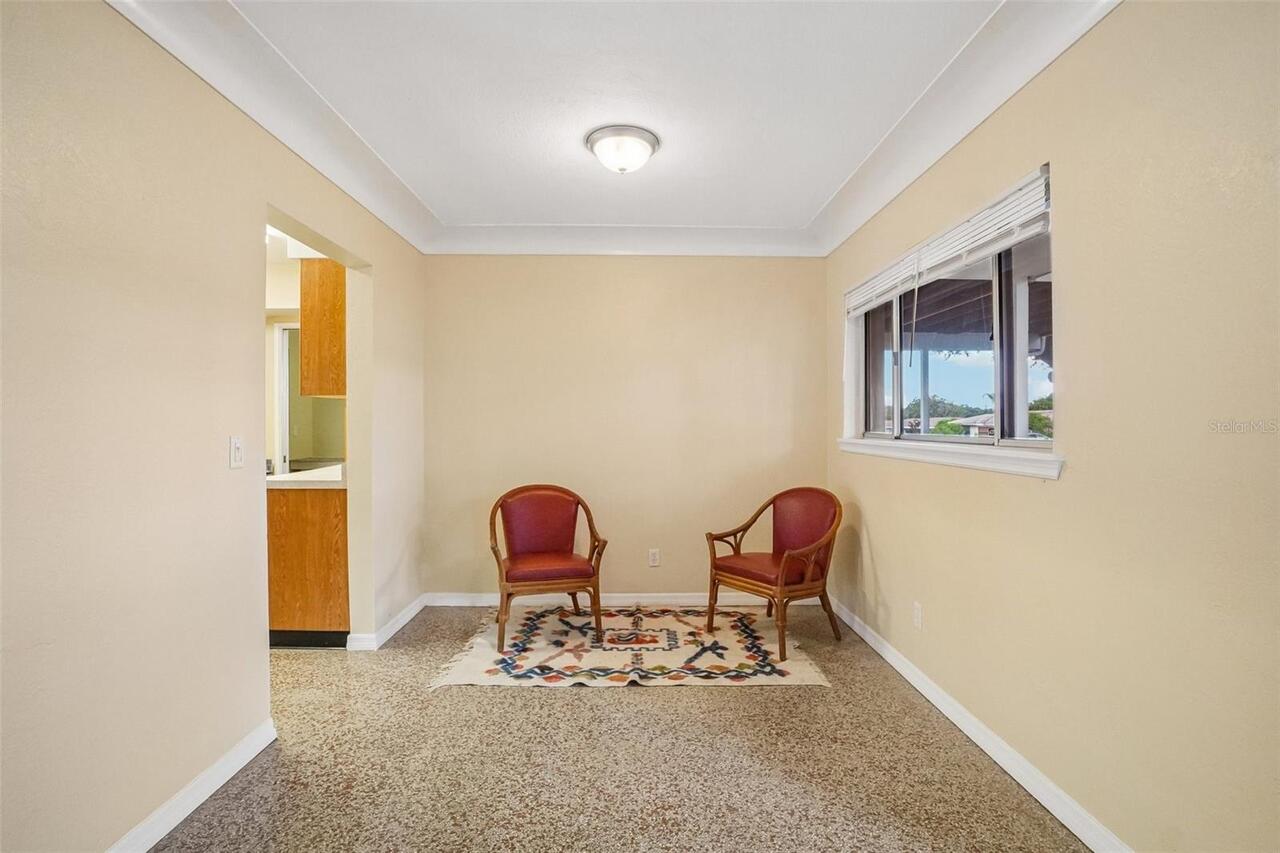 Listing Photo 7