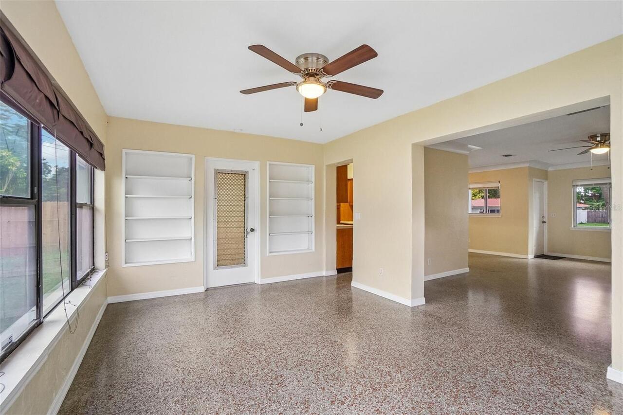 Listing Photo 14