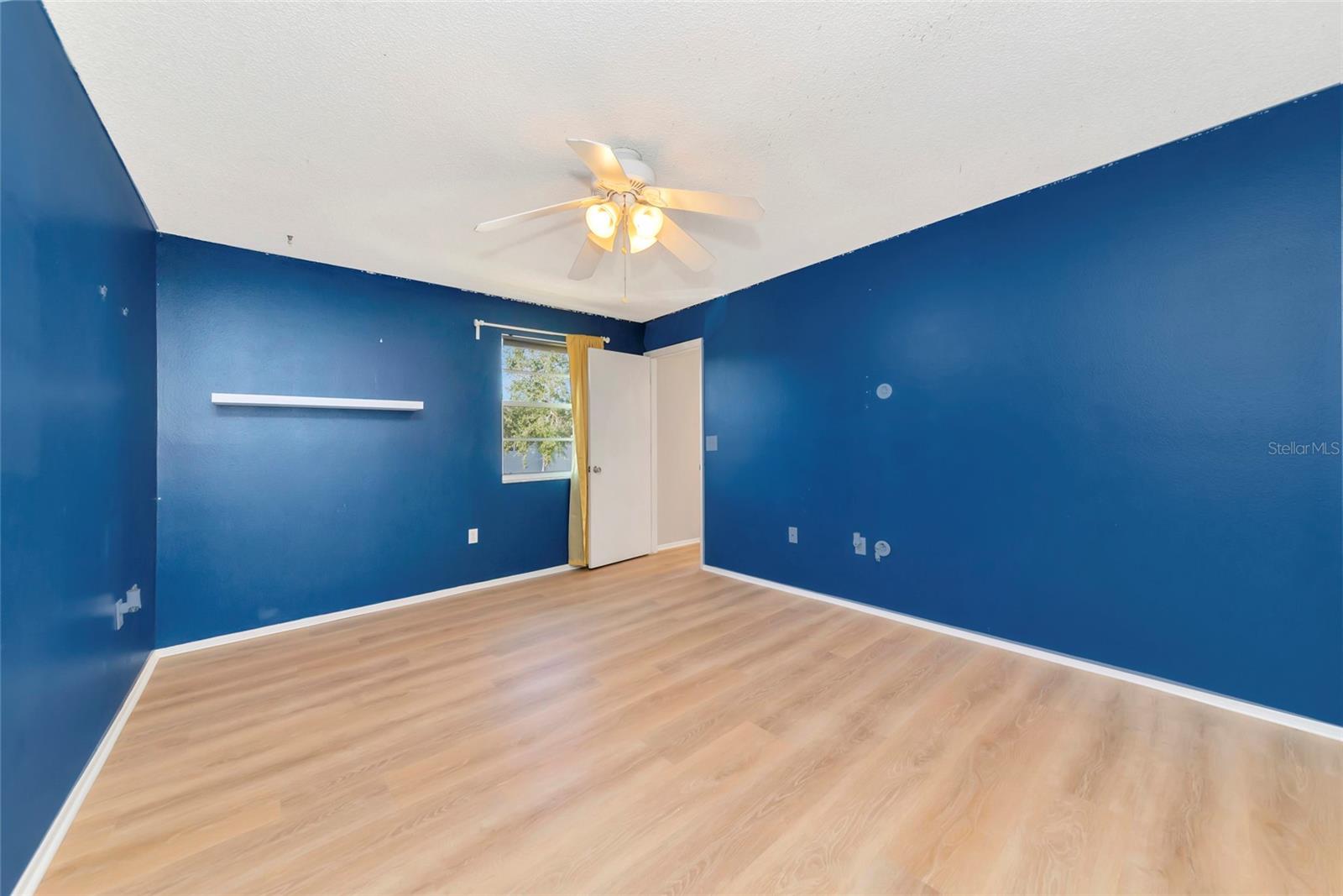 Listing Photo 17