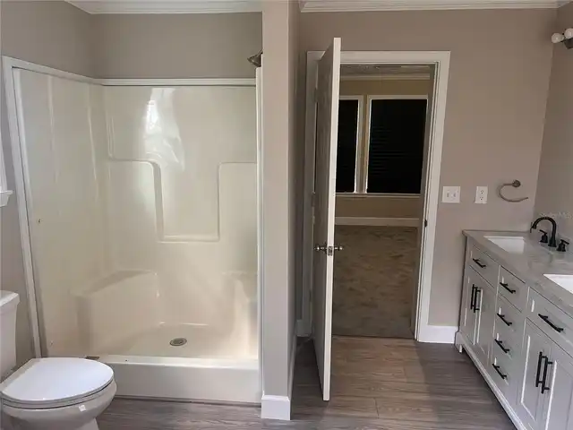 Listing Photo 19