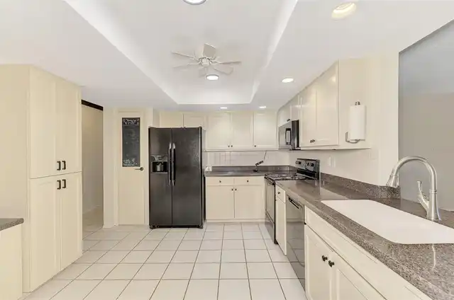 Listing Photo 16