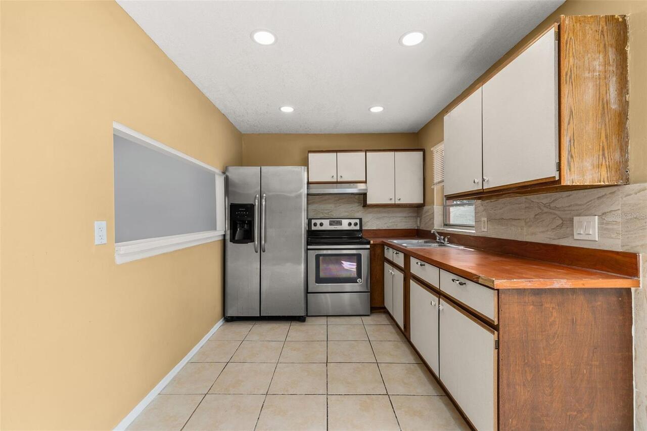 Listing Photo 14