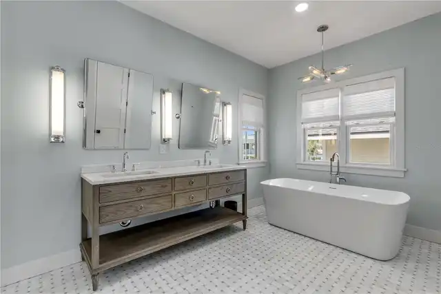 Listing Photo 54
