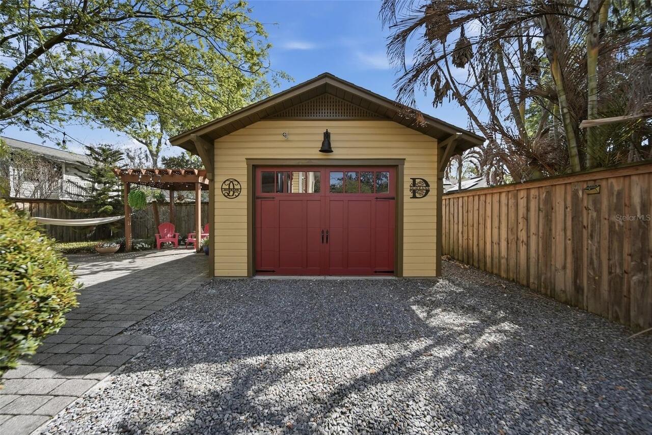 Listing Photo 10