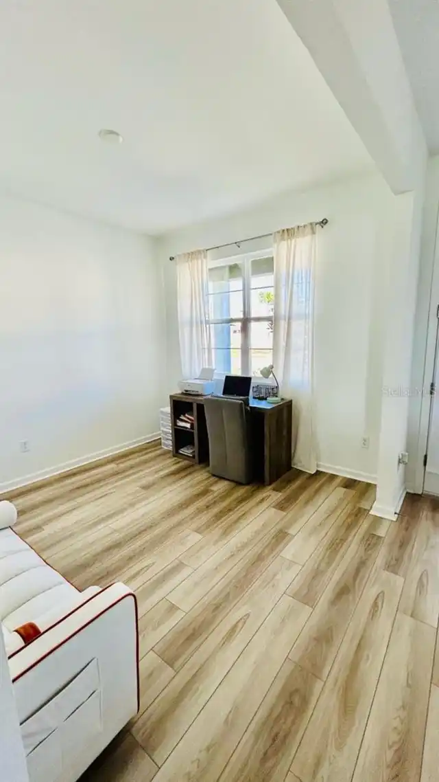 Listing Photo 13