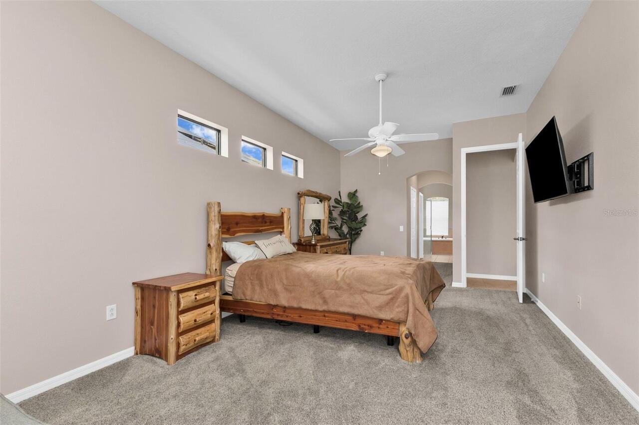 Listing Photo 32