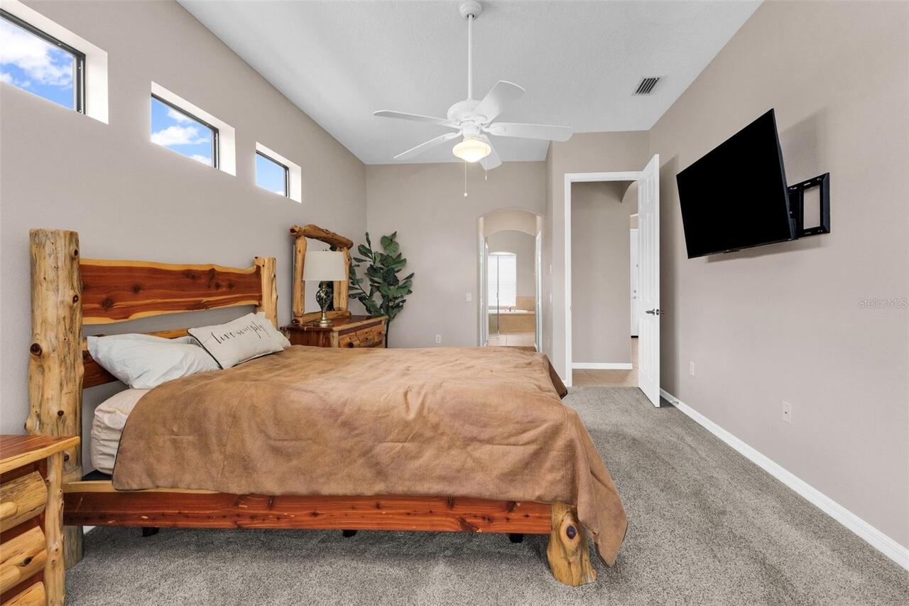 Listing Photo 33