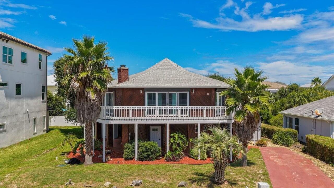 Listing Photo 1