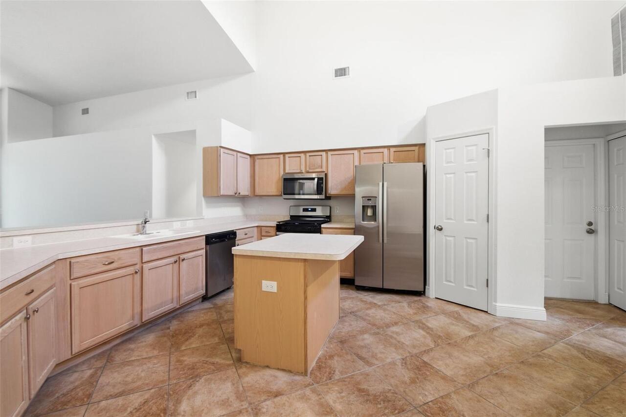 Listing Photo 18