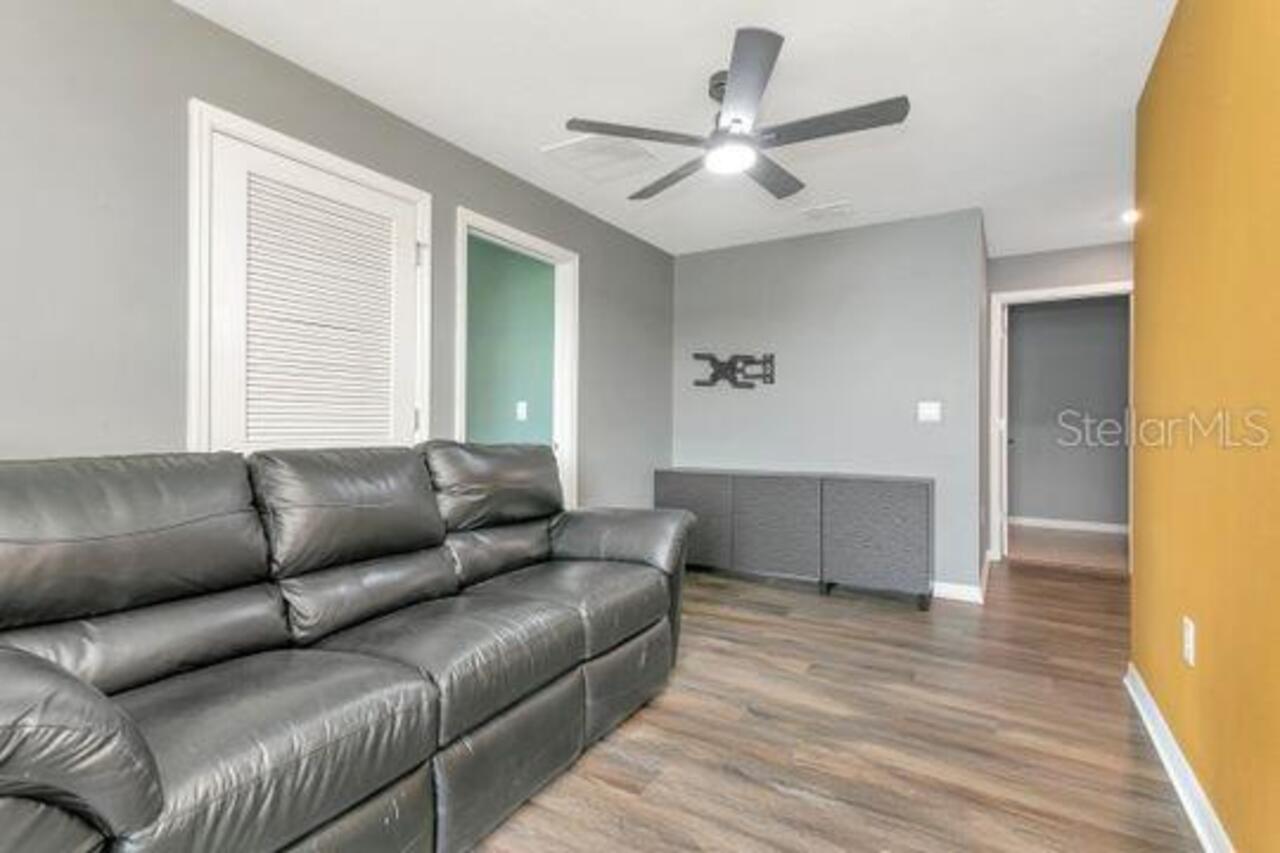 Listing Photo 18