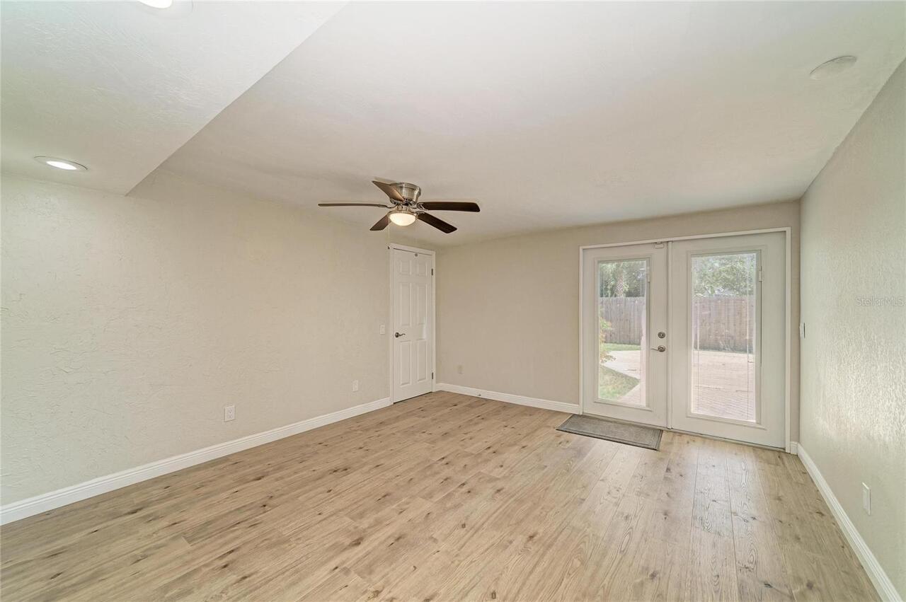 Listing Photo 23
