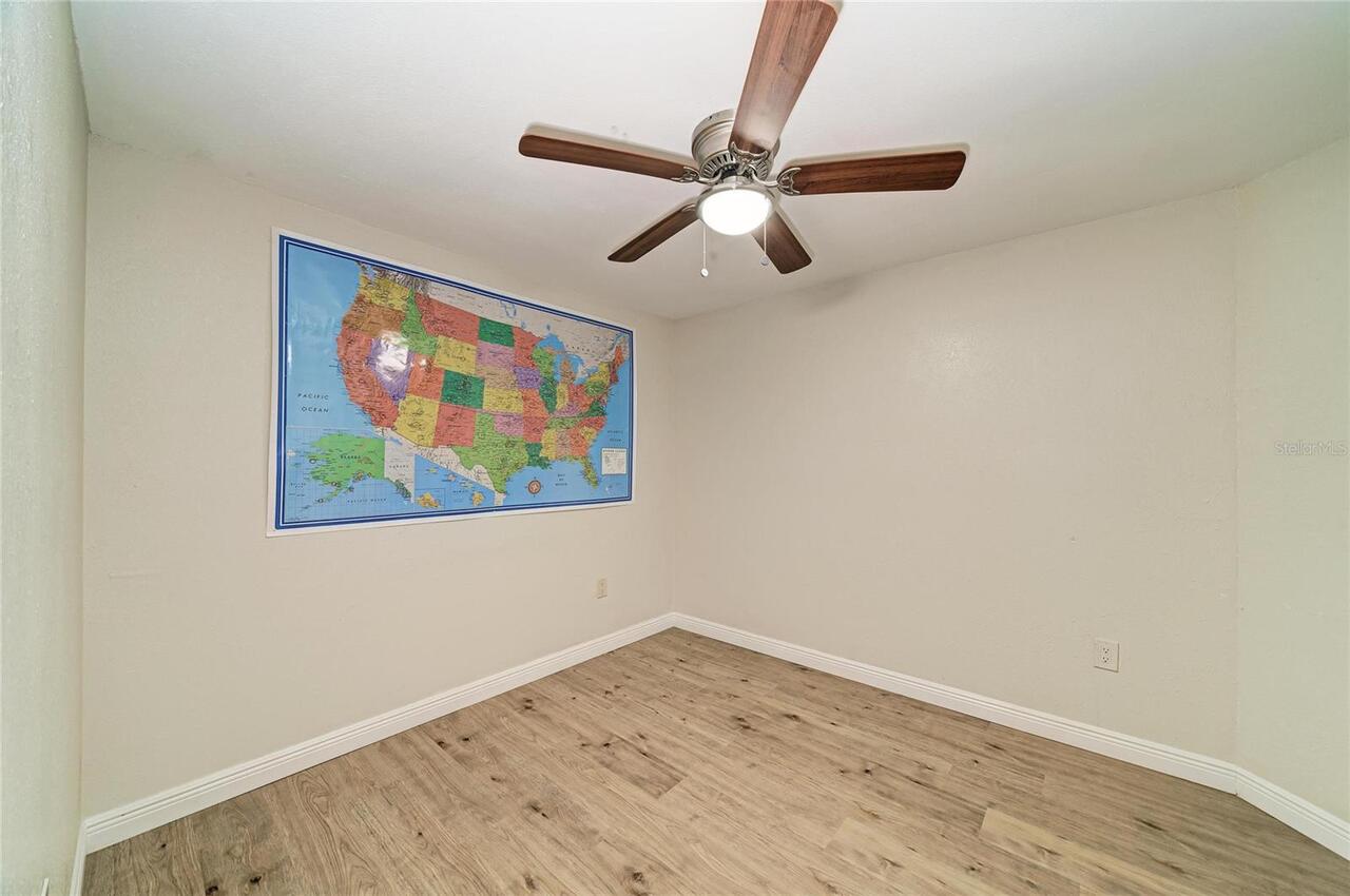 Listing Photo 38