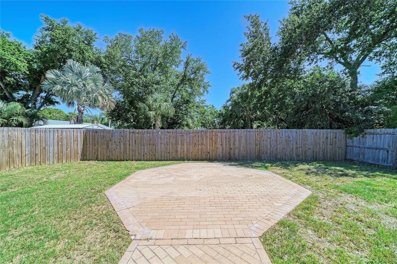 Listing Photo 43