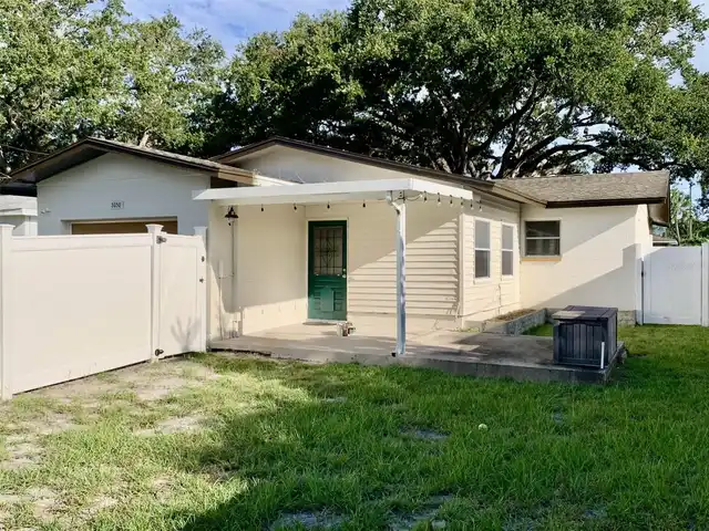 Listing Photo 18