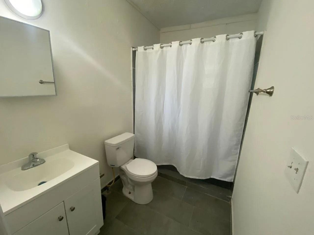 Listing Photo 6
