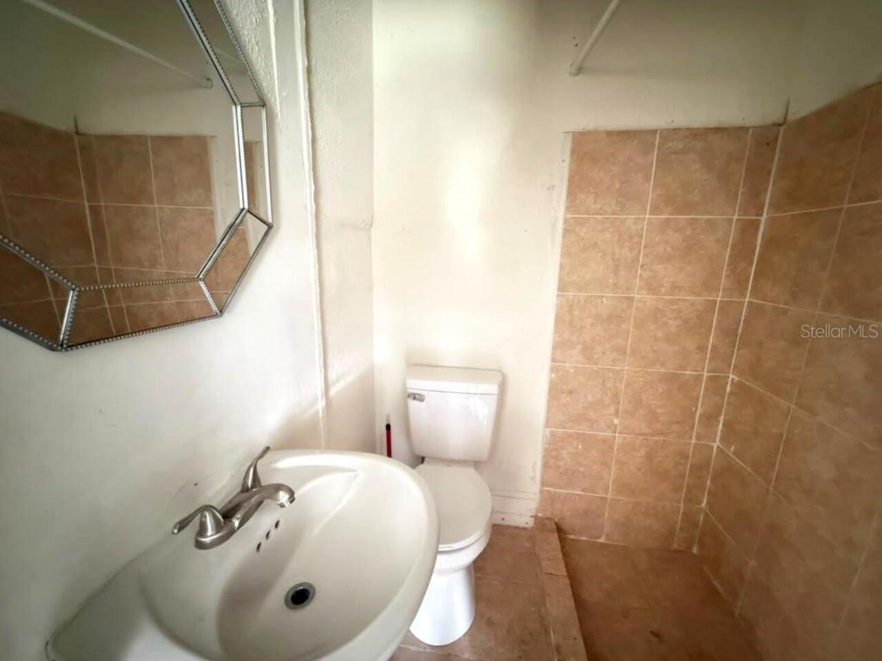 Listing Photo 38