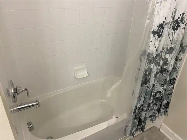 Listing Photo 25