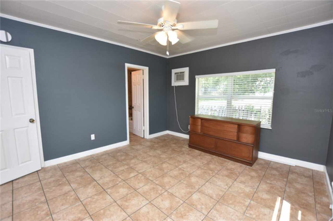 Listing Photo 13