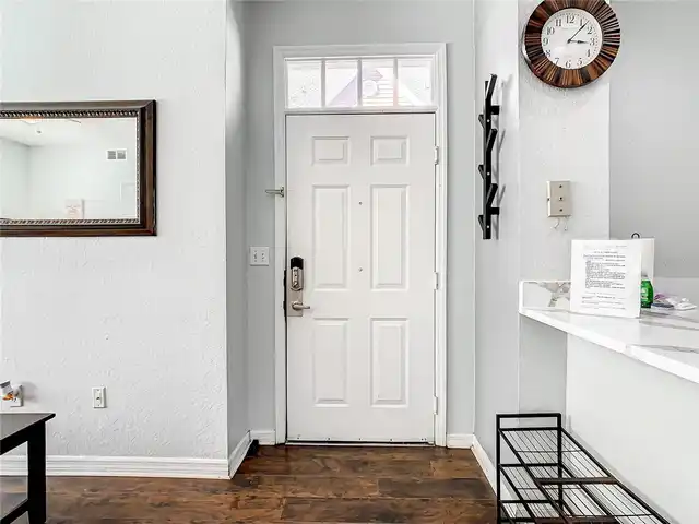 Listing Photo 15