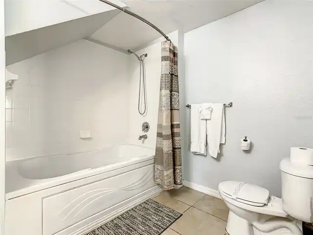 Listing Photo 25