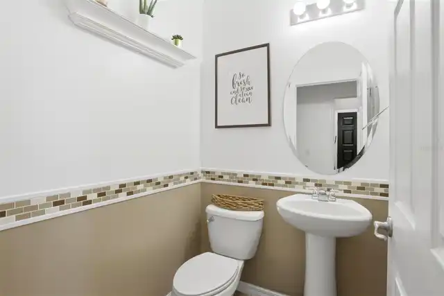 Listing Photo 8