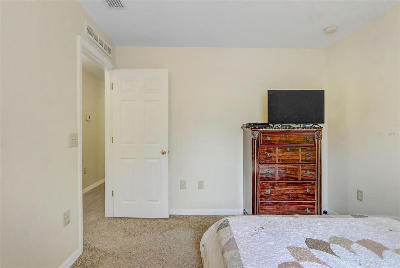 Listing Photo 38
