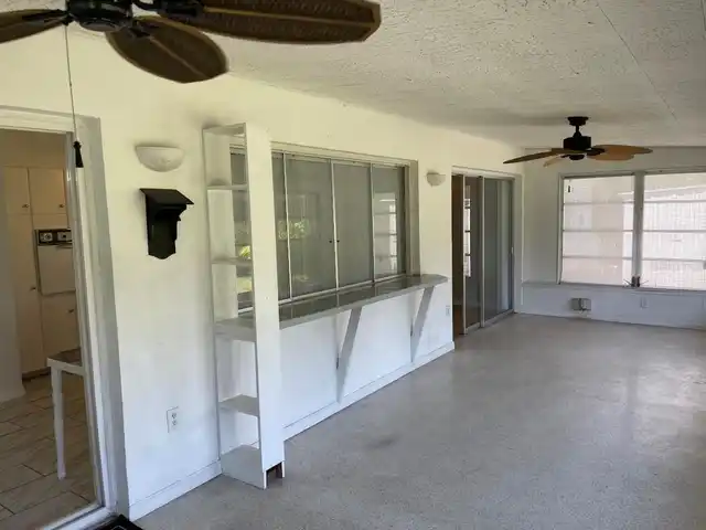 Listing Photo 15