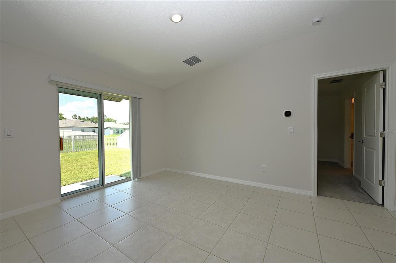 Listing Photo 14
